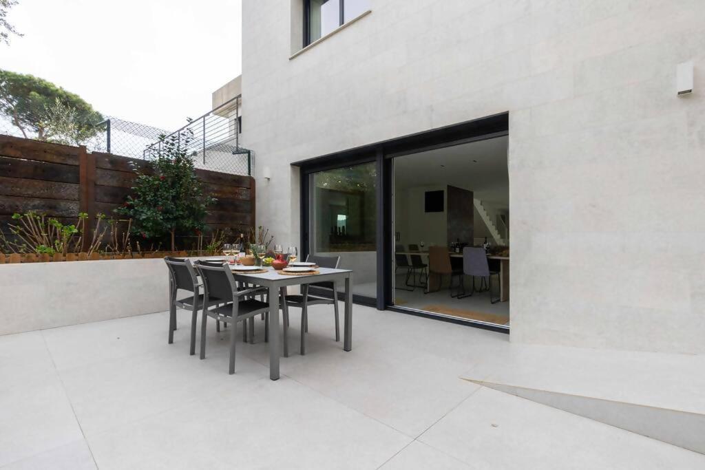 Naramia Sagaro Villa With Poolgarden10 Pax S'Agaro Exteriér fotografie